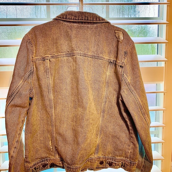 Distressed denim jacket - Picture 2 of 3
